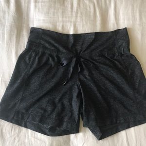Black lululemon shorts!